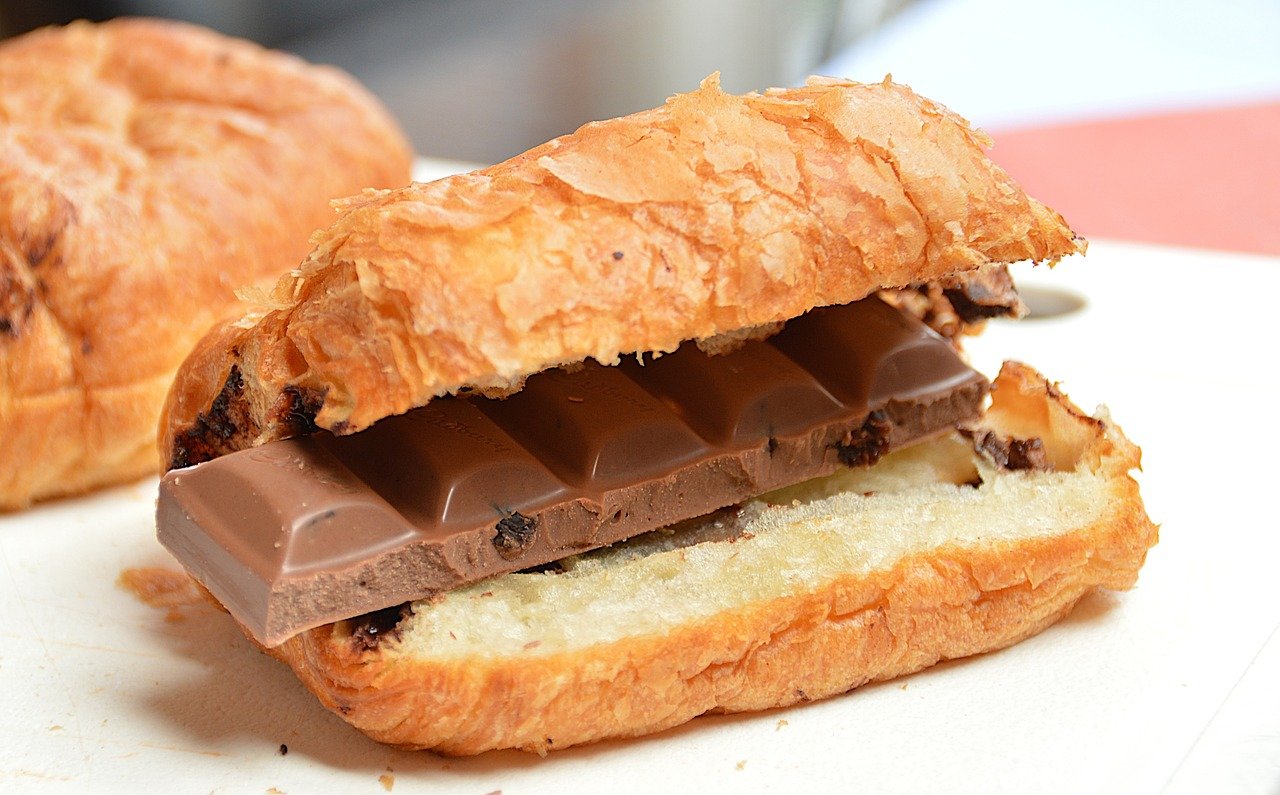 croissant-648803_1280.jpg