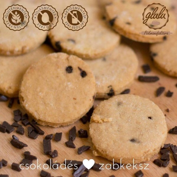 csokis zabkeksz